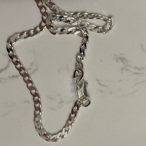 Gucci Necklace Pendant - Picture 4 of 6